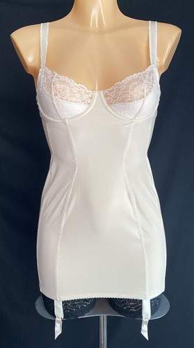 Charnos underwired suspender - charnos,