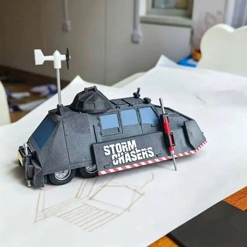 Deployable tornado intercept - deployable,