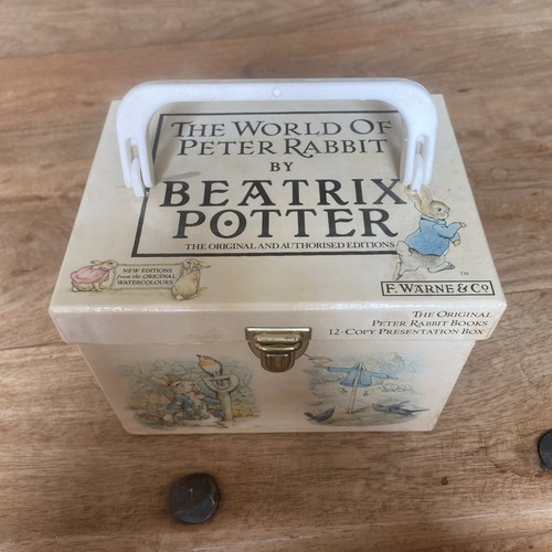 The world peter - world, rabbit