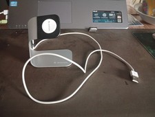Goodmans Apple Watch Dock