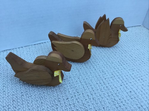 Set wooden ducks - wooden, with
