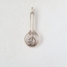 A lovely sterling silver Carrick Jewellery Celtic pendant, vintage