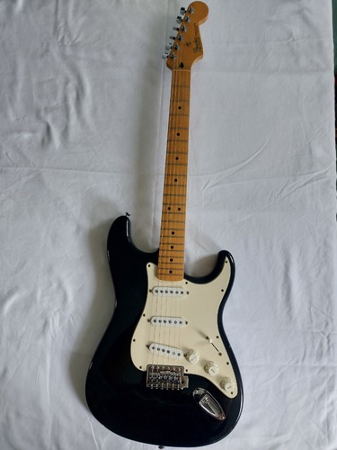 Fender stratocaster with - fender,