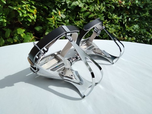 Shimano 600 tricolor pedals - tricolor,