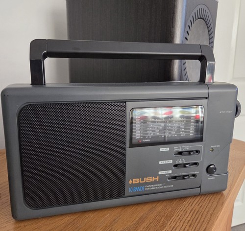 Bush bands world radio - 10,