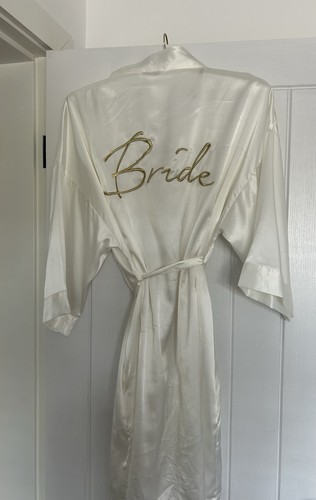 Bride dressing gown robe size - dressing,