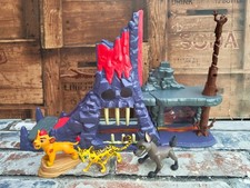 Disney Lion Guard Hyena's Hideout Playset with Figures