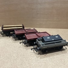  Vintage Collector 00 Gauge Model Railway Four Rolling Stock Wagons 