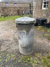 Large Vintage Galvanised Metal Farm Feed Bin with Lid Lockable Garden Decoration