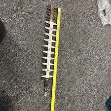 Stihl Hs74 Hs75 Hs76 Hs80 Petrol Hedgetrimmer Cutter Bar Assembly Blades