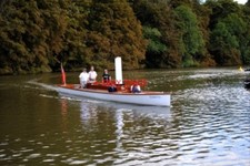 PHOTO  RIVER THAMES STEEL