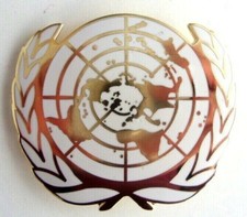 UNITED NATIONS BERET CAP BADGE