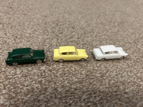 Hornby rovex minix ford anglia - hornby,