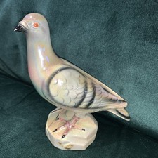 Vintage Jemma/Jema Holland No 178 Lustre Porcelain Pigeon Figurine