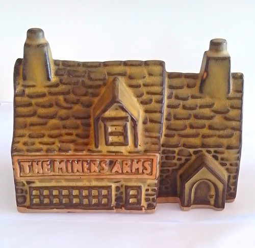 Tremar ceramic house money box - tremar,
