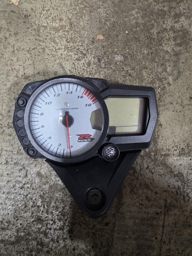 Suzuki gsxr 600 k7 - suzuki,