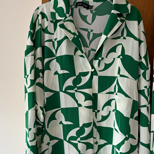 Saw first green - i, green/white