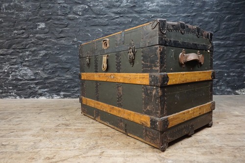 Antique 19thc travel trunk - antique,