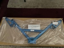 CUSCO LEXUS IS or ALTEZZA Front Lower Suspension Brace 195 477A