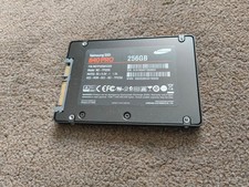 Samsung 840 PRO - 256GB SSD