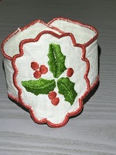 6 VINTAGE CHRISTMAS EMBROIDERED NAPKIN RING HOLDERS HOLLY BERRIES XMAS  