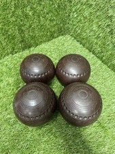 Henselite Super Grip  Size 4.  BIBC98 Bowls Dark Brown