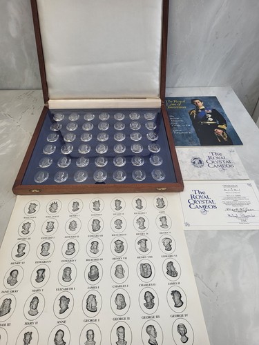 Danbury mint the royal - mint,