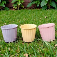 18cm Ribbed Plant Pots Set 3