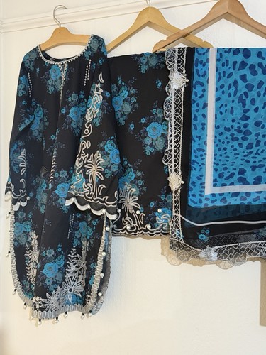 Asian clothes accepting - asian,