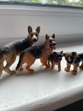 Schleich German Shepards & German Shepard Puppy Bundle