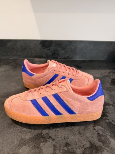Adidas gazelle pink blue - pink,