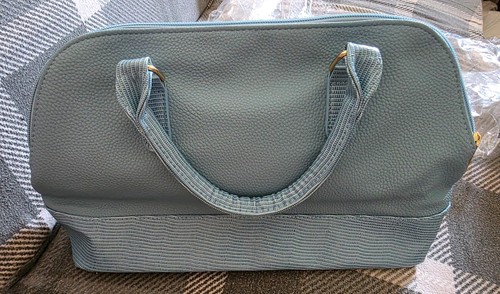 New avon mila kettle shoulder - avon,