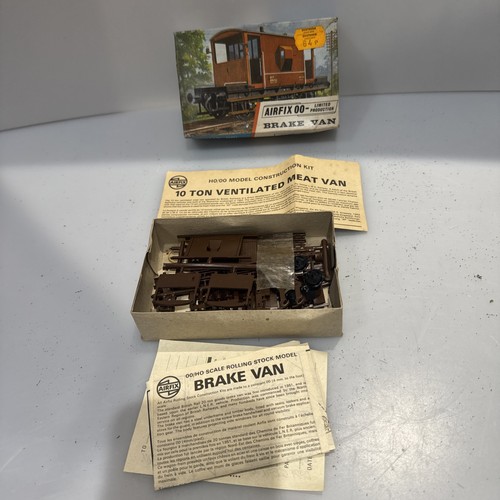 Airfix model railway kit - airfix,