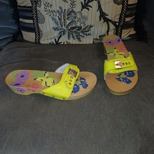 BRAND NEW DR SCHOLLS YELLOW/MULTICOLOURED LEATHER/WOODEN SANDALS FLORAL SIZE 6
