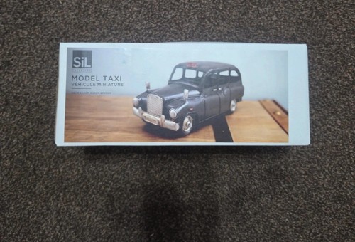 Vintage london black cab - cab, taxi
