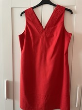 Women’s Red Peacocks Linen