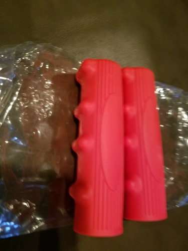 Red bicycle grips - bicycle, beach