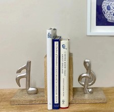 Wooden Musical Bookends Treble