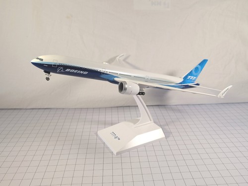 Boeing factory livery - boeing,