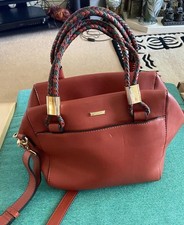Gionni Red Pu Plait handle Hand/ Shoulder Bag BNWOT 