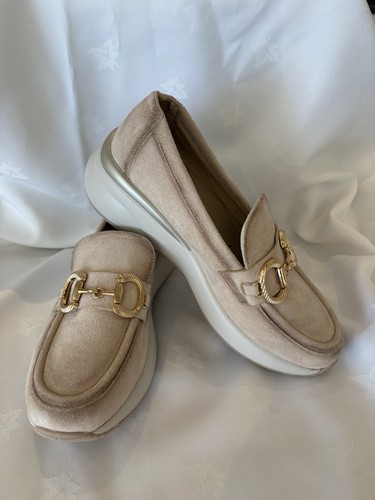 Xti ladies beige brushed suede - beige,