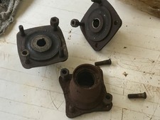 reliant robin rialto rear axle hubs,25609 & front hub used parts and nut studs