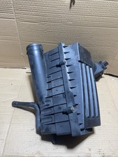 VW GOLF MK5 1.9 TDi AIR FILTER