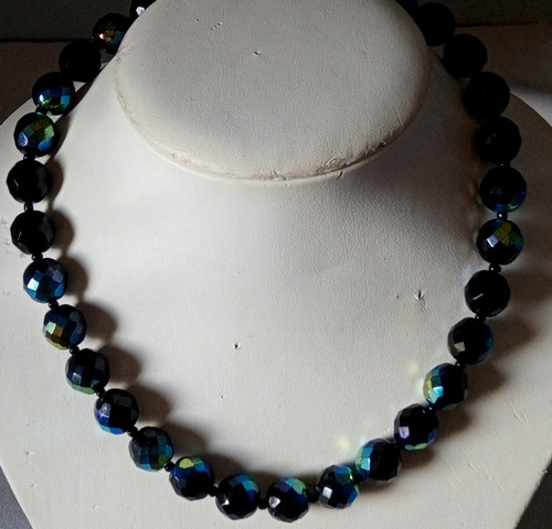 Preowned modern black - , glass