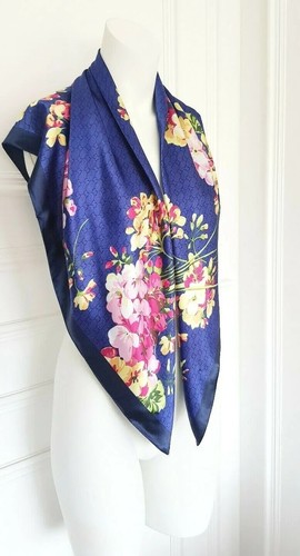 Ladies blue scarf - blue,