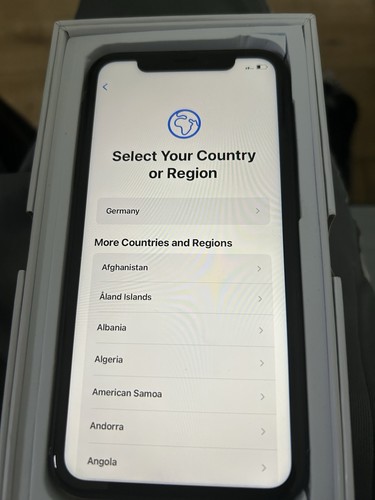 Apple iphone 64gb black - apple, xr
