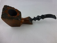 Duncan Hand Carved Freehand Pipe