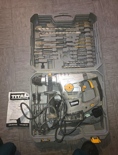 Titan ttb631sds 1500w - sds, plus