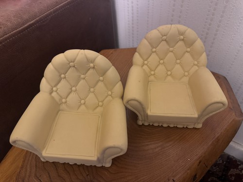 Vintage 70s sindy dolls - dolls, chairs