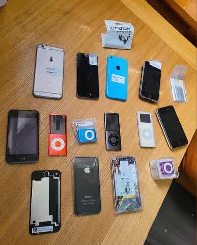 Job lot ipod iphone - job,